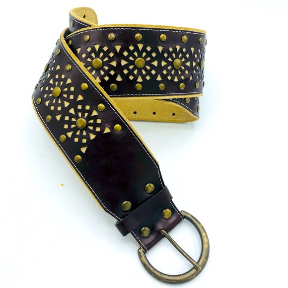 OLD NAVY CUTOUT BELT - Picture 1 of 16